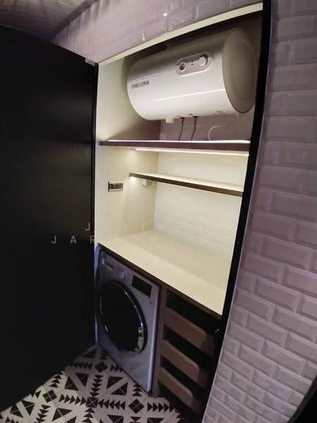 State Tower, Bangkok, 1055 Silom Road, Silom, Bang Rak, Bangkok, 2 Bedrooms, 68 sqm, Condo For Sale, by Jettapat Jaroonpipatkun, 500558907 - DDproperty.com