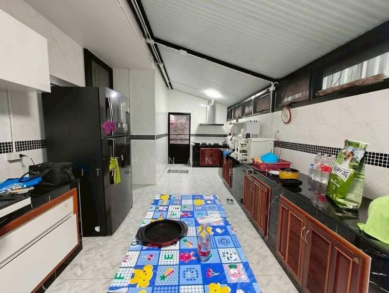 4-BR House, Bangkok, Si Khan, Don Mueang, Bangkok, 4 Bedrooms, 382 sqm, Single Detached House For Sale, by Thananith Ittitulyapong, 500558912 - DDproperty.com