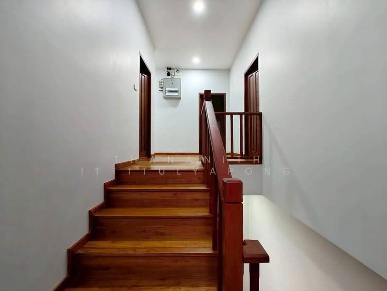 4-BR House, Bangkok, Si Khan, Don Mueang, Bangkok, 4 Bedrooms, 382 sqm, Single Detached House For Sale, by Thananith Ittitulyapong, 500558912 - DDproperty.com