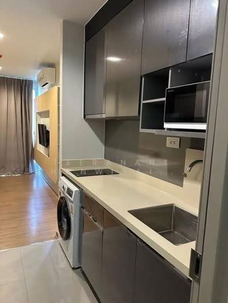 Q Prasarnmit, Bangkok, Soi Sawaddee, Sukhumvit Road, Khlongtoei Nua, Watthana, Bangkok, 1 Bedroom, 38 sqm, Condo For Rent, by Teeranant Chonwisaikajon, 500558914 - DDproperty.com