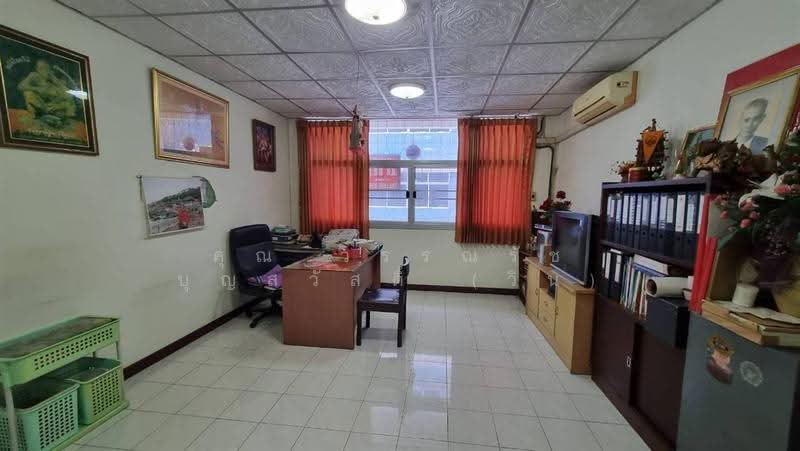 อาคารพาณิชย์ 3 ชั้น 20 ตร.ว. อาคารพาณิชย์ ซอยลาดพร้าว101 แยก9, กรุงเทพ, ถนนลาดพร้าว, คลองเจ้าคุณสิงห์, วังทองหลาง, กรุงเทพ, 180 ตร.ม., ตึกแถว-อาคารพาณิชย์ ขาย, โดย คุณ วรรณรัช บุญสวัสดิ์ (วิน), 500558941 - DDproperty.com