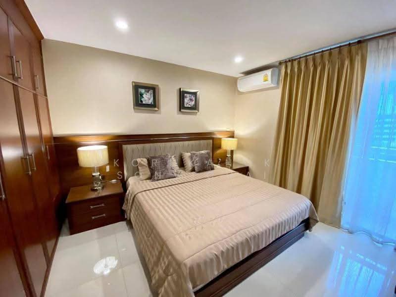 Baan Suanpetch, Bangkok, 18 Soi Sukhumvit 39, Khlong Tan Nua, Watthana, Bangkok, 3 Bedrooms, 129 sqm, Condo For Rent, by Kornkanok Sonvichai, 500558946 - DDproperty.com