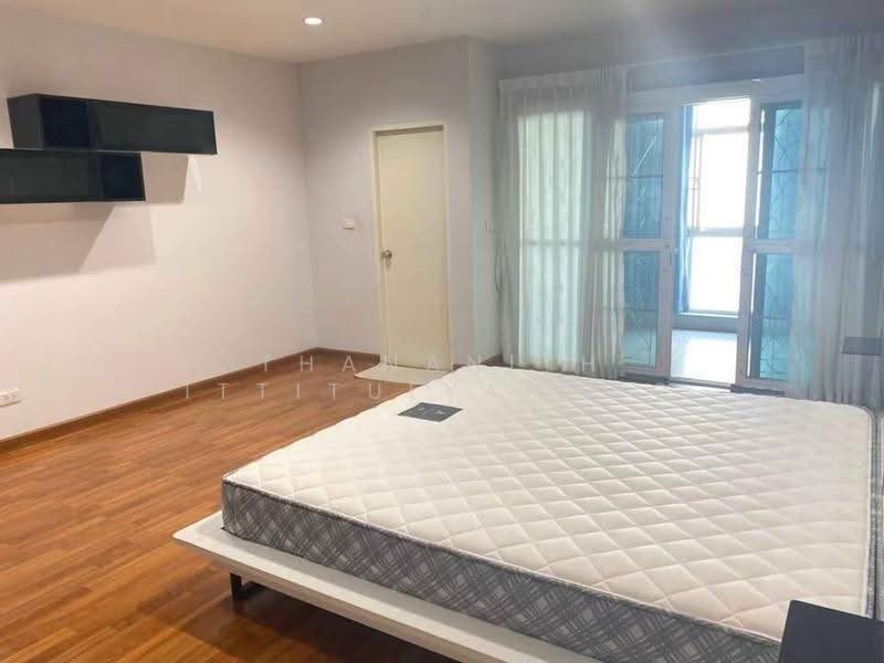The Exclusive Pattanakarn 44, Bangkok, Soi Phatthanakan 44, Phatthanakan Road, Suan Luang, Bangkok, 3 Bedrooms, 263 sqm, Single Detached House For Rent, by Thananith Ittitulyapong, 500558954 - DDproperty.com