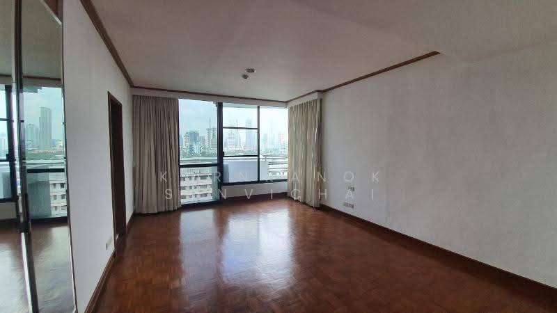 Baan Yen Akard, Bangkok, Yenakat, Chong Nonsi, Yan Nawa, Bangkok, 2 Bedrooms, 245 sqm, Condo For Rent, by Kornkanok Sonvichai, 500558994 - DDproperty.com