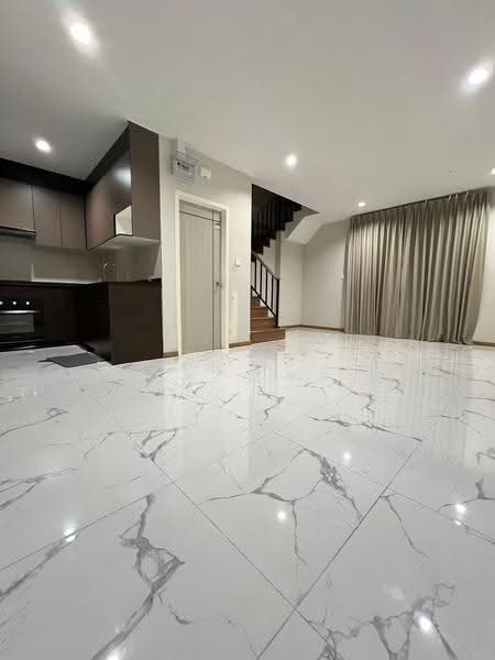 Siri House Ratchada 18, Bangkok, Soi Lat Phrao 80, Intersection 11, Wang Thonglang, Bangkok, 4 Bedrooms, 180 sqm, Townhouse For Rent, by บุษบา รัตนวงษ์ชัย, 500559000 - DDproperty.com