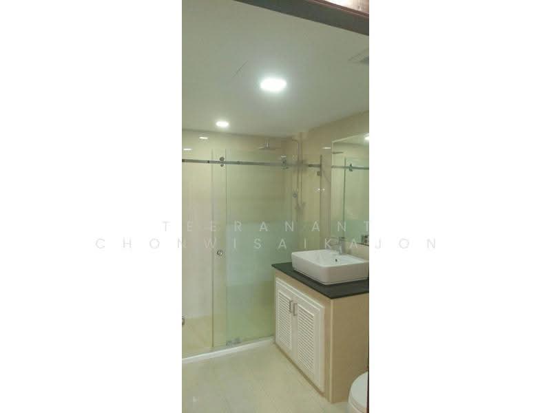 Acadamia Grand Tower, Bangkok, Soi Sukhumvit 43, Khlong Tan Nua, Watthana, Bangkok, 3 Bedrooms, 194 sqm, Condo For Rent, by Teeranant Chonwisaikajon, 500559042 - DDproperty.com