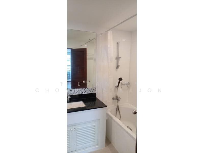 Acadamia Grand Tower, Bangkok, Soi Sukhumvit 43, Khlong Tan Nua, Watthana, Bangkok, 3 Bedrooms, 194 sqm, Condo For Rent, by Teeranant Chonwisaikajon, 500559042 - DDproperty.com