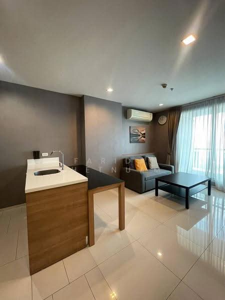 Rhythm Ratchada-Huaikwang, Bangkok, 218 Ratchadaphisek Road, Huai Khwang, Bangkok, 1 Bedroom, 47 sqm, Condo For Rent, by Farida Phetnuam, 500559058 - DDproperty.com