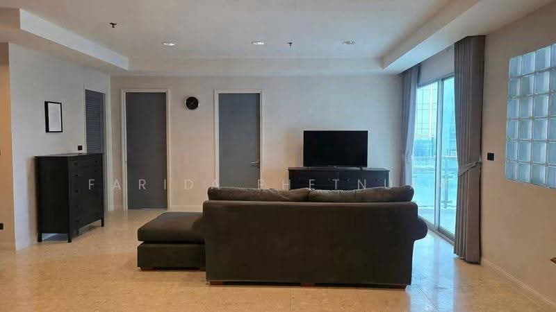 Nusasiri Grand, Bangkok, Soi Sukhumvit 42, Phra Kanong, Khlong Toei, Bangkok, 3 Bedrooms, 174 sqm, Condo For Rent, by Farida Phetnuam, 500559098 - DDproperty.com