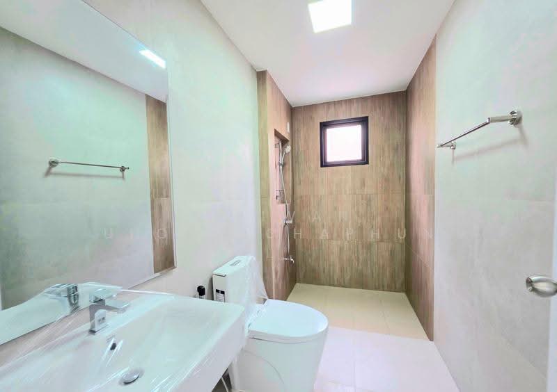 The Centro Watcharapol, Bangkok, Sukhaphiban 5 Road, O-Ngoen, Sai Mai, Bangkok, 3 Bedrooms, 217 sqm, Single Detached House For Sale, by Siriwan Udomvachaphun, 500559100 - DDproperty.com