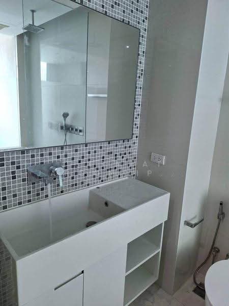The Room Sukhumvit 21, Bangkok, Asok Montri Rd, Khlongtoei Nua, Watthana, Bangkok, 1 Bedroom, 52 sqm, Condo For Rent, by Jettapat Jaroonpipatkun, 500559160 - DDproperty.com