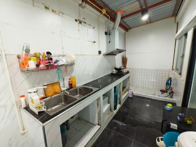 Petchkasem 63-Wongwaen, Bangkok, Nong Kham, Nong Khaem, Bangkok, 4 Bedrooms, 90 sqm, Townhouse For Sale, by The Best Property แอน, 500559163 - DDproperty.com