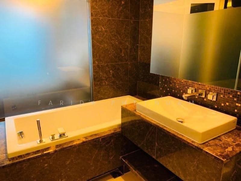 The Address Sukhumvit 61, Bangkok, 22 Soi Sukhumvit 61 Sukhumvit Road, Khlong Tan Nua, Watthana, Bangkok, 2 Bedrooms, 66 sqm, Condo For Sale, by Farida Phetnuam, 500559181 - DDproperty.com