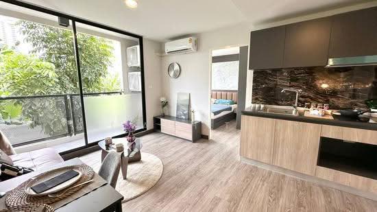 Flexi Sathorn - Charoennakorn : เฟล็กซี่ สาทร – เจริญนคร, กรุงเทพ