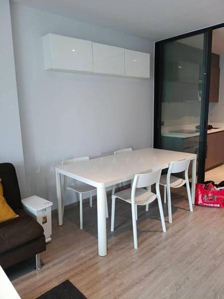 Rhythm Ekkamai, Bangkok, 11 Soi Sukhumvit 63, Khlongtoei Nua, Watthana, Bangkok, 2 Bedrooms, 70 sqm, Condo For Rent, by Jettapat Jaroonpipatkun, 500559208 - DDproperty.com