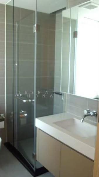 Siri At Sukhumvit, Bangkok, 902 Sukhumvit Road, Phra Kanong, Khlong Toei, Bangkok, 2 Bedrooms, 75 sqm, Condo For Rent, by Teeranant Chonwisaikajon, 500559217 - DDproperty.com