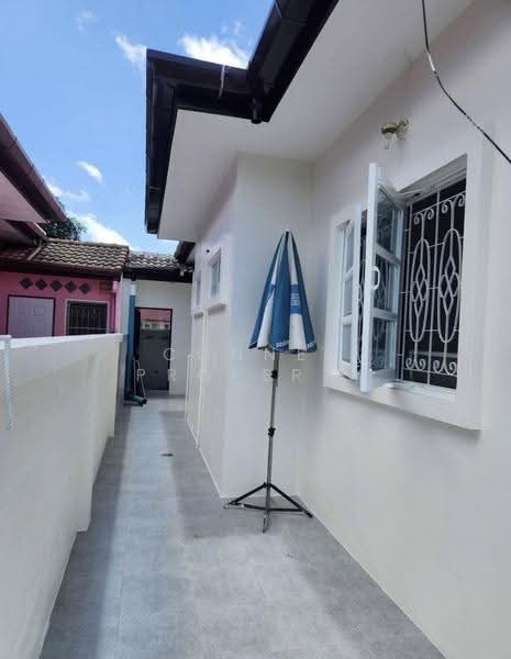 Phuket Villa California, Phuket, เจ้าฟ้าตะวันออก, Wichit, Muang Phuket, Phuket, 3 Bedrooms, 136 sqm, Single Detached House For Rent, by Connex Property, 500559248 - DDproperty.com