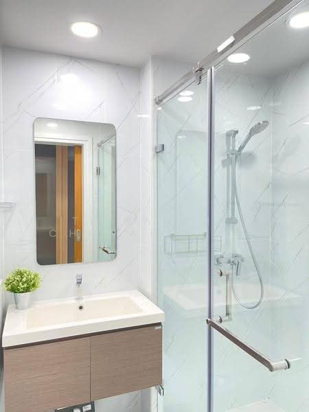Wind Sukhumvit 23, Bangkok, 136 Soi Sukhumvit 23, Sukhumvit Road, Khlongtoei Nua, Watthana, Bangkok, 1 Bedroom, 52 sqm, Condo For Rent, by Teeranant Chonwisaikajon, 500559249 - DDproperty.com