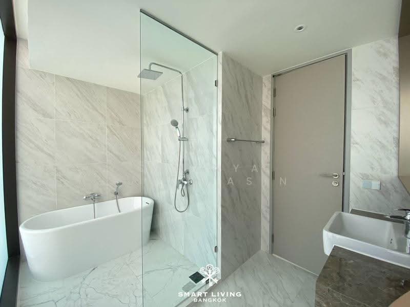 Fynn Asoke, Bangkok, 28 Sukhumvit 10 Alley, Khlong Toei, Bangkok, 2 Bedrooms, 62 sqm, Condo For Rent, by Saranya Suwannasin, 500559260 - DDproperty.com