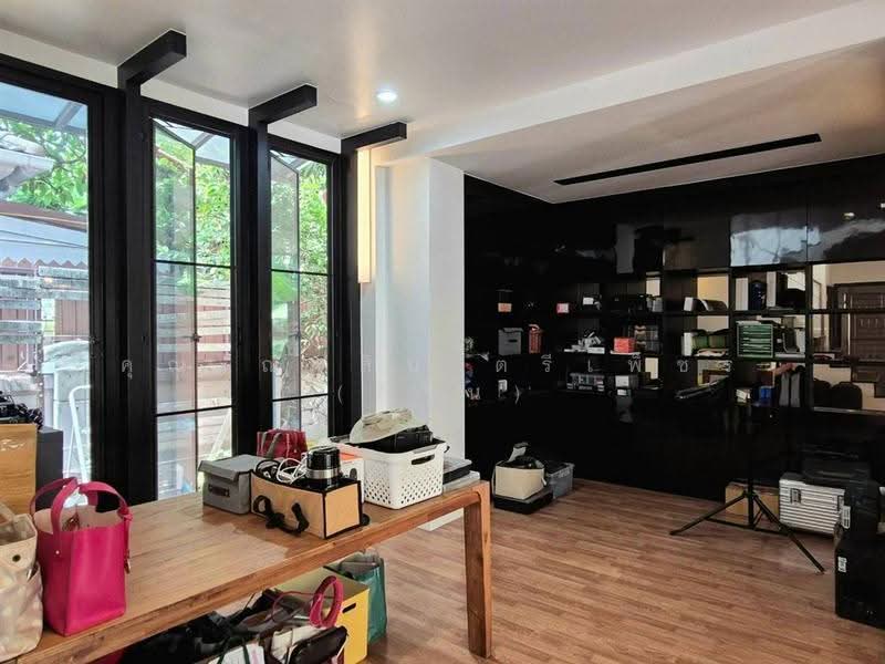 บ้านภัสสร11 (Baan Pudsorn 11) ประชาชื่น8 แยก1, Bangkok, ถนนประชาชื่น, Thung Song Hong, Lak Si, Bangkok, 2 Bedrooms, 290 sqm, Single Detached House For Sale, by คุณ ณัฐสิน ตรีเพ็ชร (คิริน), 500559274 - DDproperty.com