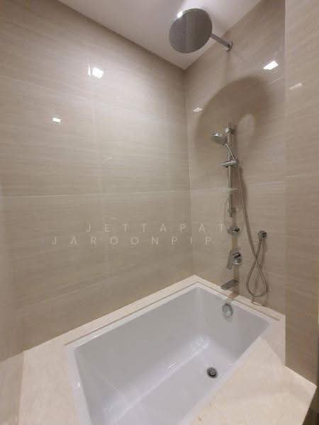 Noble BE33, Bangkok, 19 Soi Sukhumvit 33, Khlong Tan Nua, Watthana, Bangkok, 1 Bedroom, 35 sqm, Condo For Sale, by Jettapat Jaroonpipatkun, 500559322 - DDproperty.com