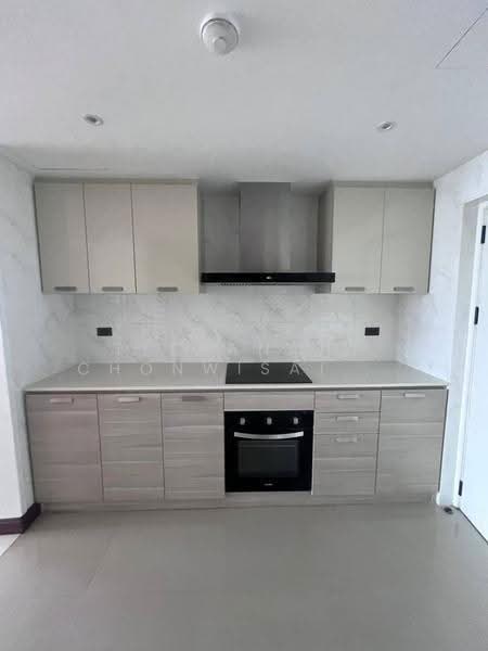All Seasons Mansion, Bangkok, Soi Ruamrudee, Wireless Road, Lumphini, Pathum Wan, Bangkok, 3 Bedrooms, 201 sqm, Condo For Rent, by Teeranant Chonwisaikajon, 500559342 - DDproperty.com
