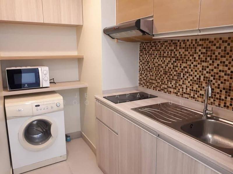 Le Luk Condominium, Bangkok, 1599 291 Sukhumvit Rd, Phra Kanong Nua, Watthana, Bangkok, 1 Bedroom, 50 sqm, Condo For Rent, by Jettapat Jaroonpipatkun, 500559345 - DDproperty.com