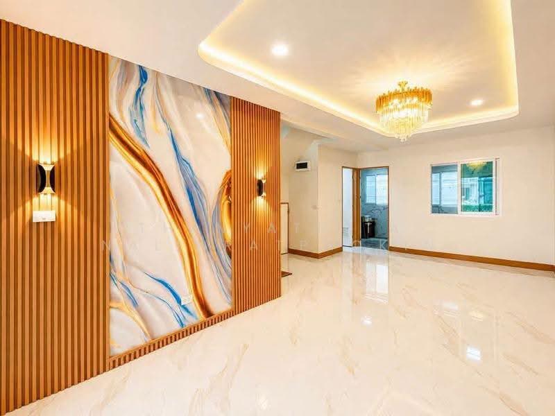 Pruksa Town Phetkasem 81, Bangkok, Soi Petchkasem 81, Nong Kham, Nong Khaem, Bangkok, 3 Bedrooms, 120 sqm, Townhouse For Sale, by Thanyathita Nalinratphokin, 500559352 - DDproperty.com
