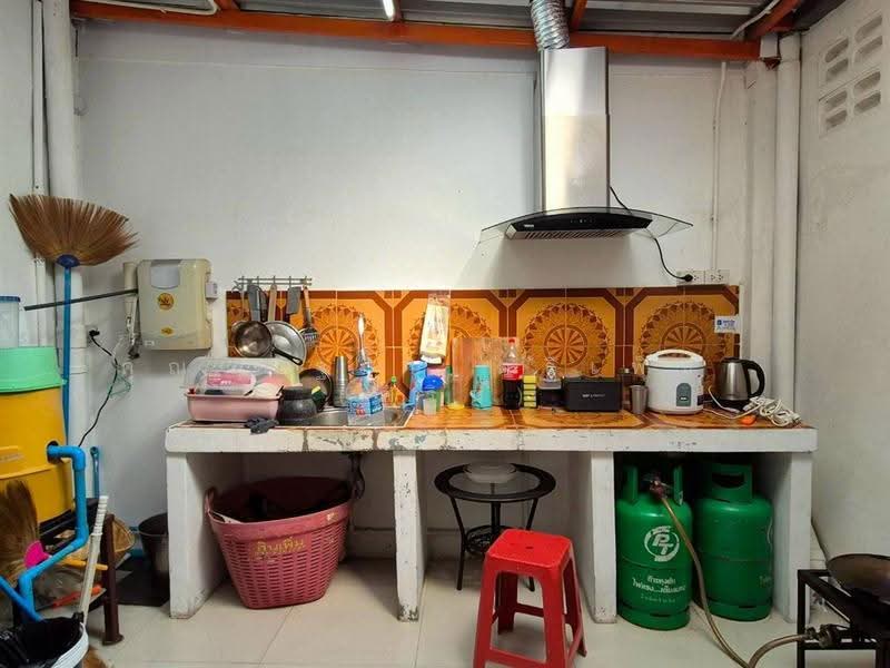 อาคารพาณิชย์ 3 ชั้น 22 ตร.ว. ใกล้สำนักงานเทศบาลเมืองพิมลราช, นนทบุรี, ถนนบ้านกล้วย-ไทรน้อย, พิมลราช, บางบัวทอง, นนทบุรี, 150 ตร.ม., ตึกแถว-อาคารพาณิชย์ ขาย, โดย คุณ ณัฐสิน ตรีเพ็ชร (คิริน), 500559372 - DDproperty.com