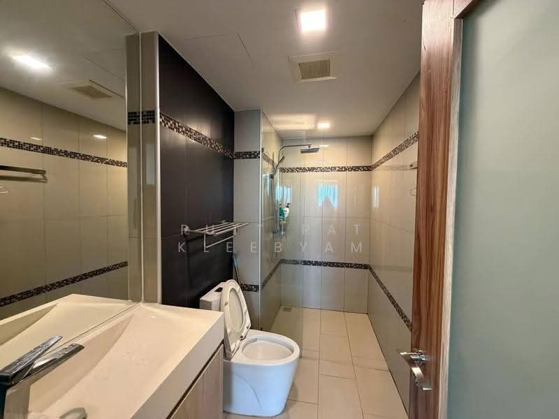 Laguna Beach Resort 2, Chon Buri (Pattaya), 9 Thepprasit, Nong Pru, Bang Lamung (Pattaya), Chon Buri (Pattaya), 1 Bedroom, 37 sqm, Condo For Sale, by Puttirat Kleebyam, 500559380 - DDproperty.com