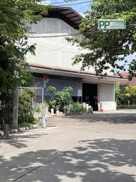 CODE:PP1-W1330-0926 ให้เช่าโรงงานพื้นที่ใช้สอยขนาด 3,900 ตร.ม. ติดถนนสุขุมวิท ใกล้เซ็นทรัล เสม็ด ชล, ชลบุรี, เสม็ด, เมืองชลบุรี, ชลบุรี, 3,900 ตร.ม., โกดัง-โรงงาน ให้เช่า, โดย PRAWANRUNG KRAHOMWONG, 500559383 - DDproperty.com