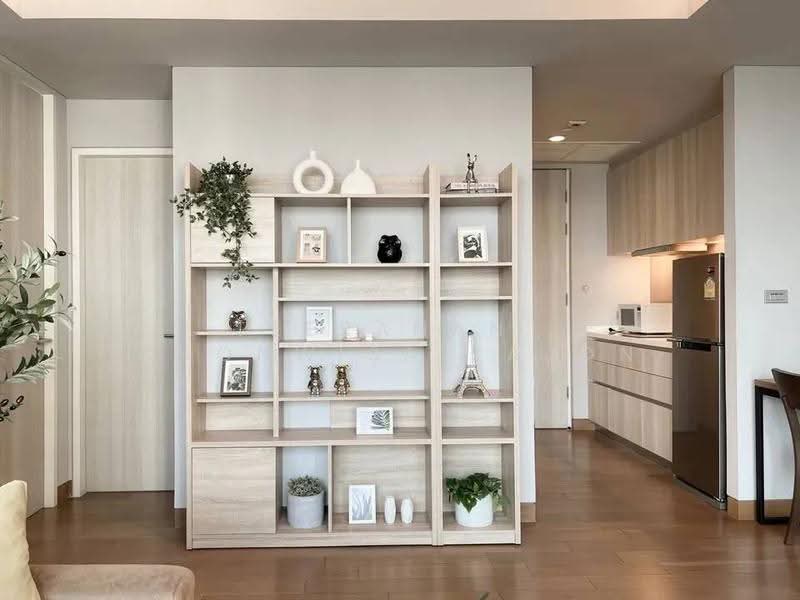 The Lumpini 24, Bangkok, Sukhumvit 24 Road, Khong Tan, Khlong Toei, Bangkok, 2 Bedrooms, 55 sqm, Condo For Rent, by Teeranant Chonwisaikajon, 500559385 - DDproperty.com
