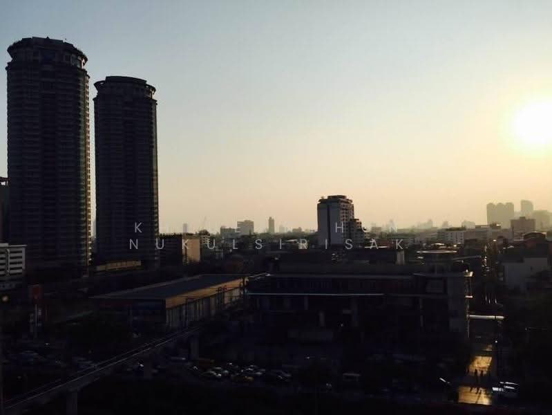 Rhythm Sathorn-Narathiwas, Bangkok, 651 Naradhiwas Rajanagarindra Road, Thung Maha Mek, Sathon, Bangkok, 1 Bedroom, 38 sqm, Condo For Rent, by Khlueanphon Nukulsirisak, 500559389 - DDproperty.com