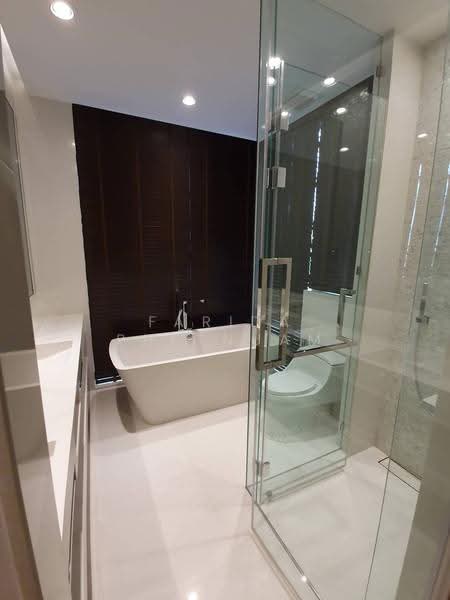 Vittorio 39, Bangkok, 8 Sukhumvit, Khlong Tan Nua, Watthana, Bangkok, 2 Bedrooms, 102 sqm, Condo For Sale, by Farida Phetnuam, 500559407 - DDproperty.com