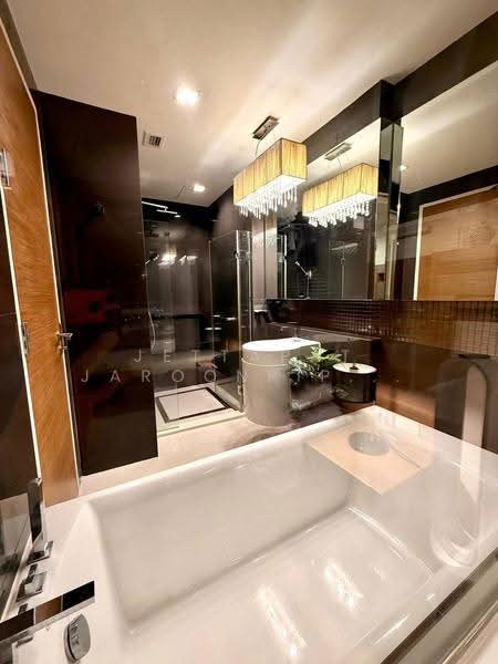 Rhythm Sukhumvit 50, Bangkok, 8 Sukhumvit 50, Sukhumvit Road, Phra Kanong, Khlong Toei, Bangkok, 1 Bedroom, 46 sqm, Condo For Rent, by Jettapat Jaroonpipatkun, 500559438 - DDproperty.com