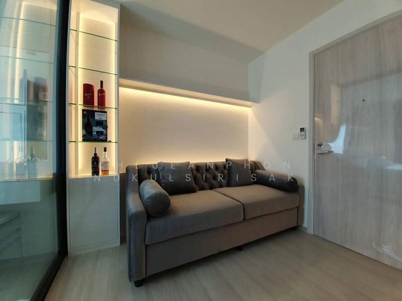 Life Asoke, Bangkok, Asoke-Dindang Road, Bang Kapi, Huai Khwang, Bangkok, 1 Bedroom, 30 sqm, Condo For Rent, by Khlueanphon Nukulsirisak, 500559481 - DDproperty.com