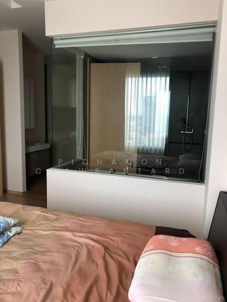 Siri At Sukhumvit, Bangkok, 902 Sukhumvit Road, Phra Kanong, Khlong Toei, Bangkok, 2 Bedrooms, 70 sqm, Condo For Rent, by Pichamon Chawbantard, 500559497 - DDproperty.com