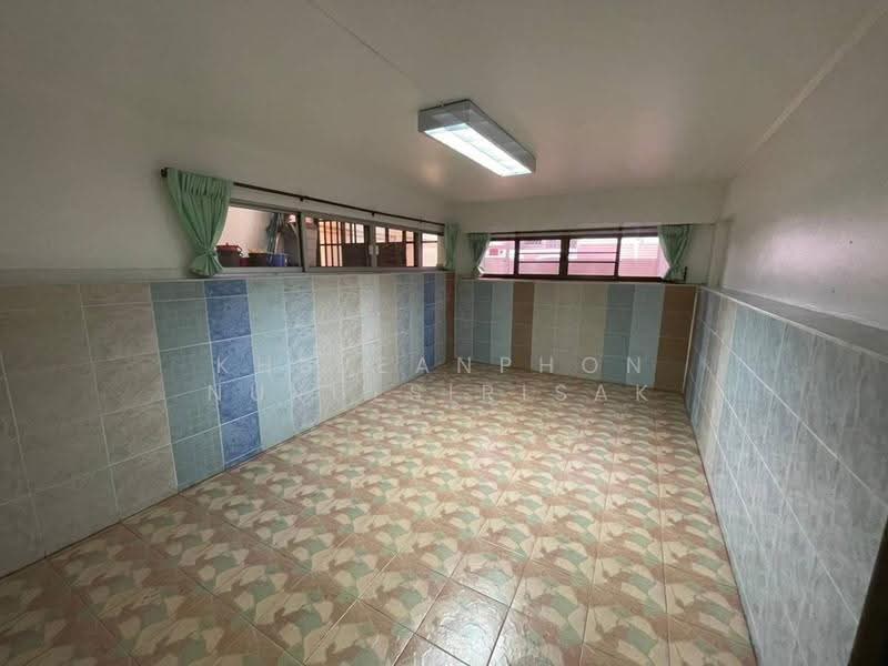 ทาวน์เฮาท์ 7-ห้องนอน, กรุงเทพ, ช่องนนทรี, ยานนาวา, กรุงเทพ, 400 ตร.ม., ทาวน์เฮ้าส์ ให้เช่า, โดย Khlueanphon Nukulsirisak, 500559500 - DDproperty.com