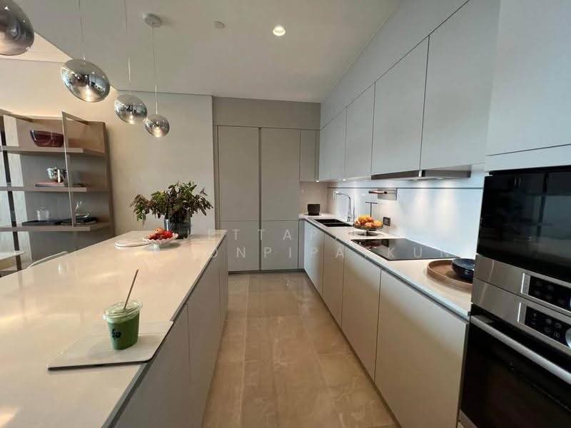 The Residences at Sindhorn Kempinski : เดอะ เรสซิเดนซ์ แอท สินธร เคมปินสกี้, กรุงเทพ, 88 ซอยต้นสน ถนน สารสิน, ลุมพินี, ปทุมวัน, กรุงเทพ, 136 ตร.ม., คอนโด ให้เช่า, โดย Jettapat Jaroonpipatkun, 500559512 - DDproperty.com