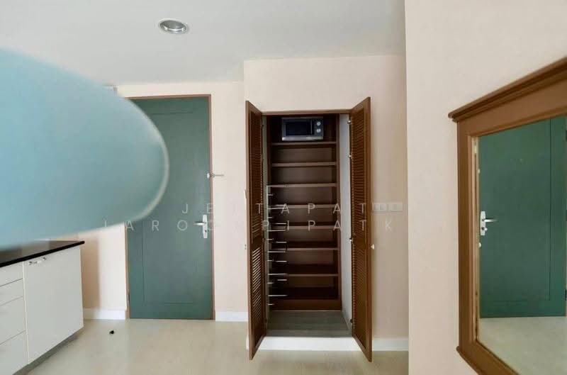 D65 Condominium, Bangkok, 396 Soi Sukhumvit 65 Sukhumvit Road, Phra Kanong Nua, Watthana, Bangkok, 1 Bedroom, 68 sqm, Condo For Rent, by Jettapat Jaroonpipatkun, 500559519 - DDproperty.com