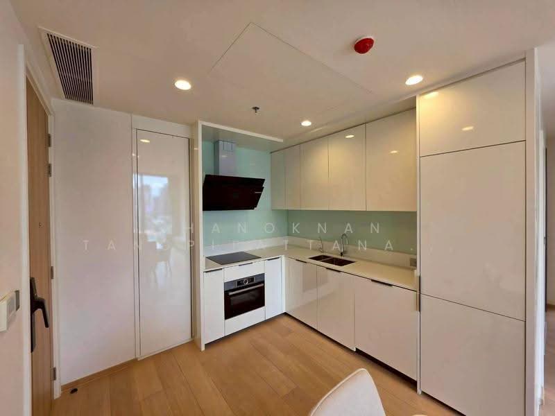 Anil Sathorn 12, Bangkok, 122 N Sathon Rd, Thung Maha Mek, Sathon, Bangkok, 2 Bedrooms, 64 sqm, Condo For Sale, by Chanoknan Tangpipattanapong, 500559520 - DDproperty.com