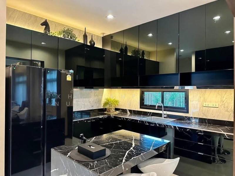 Perfect Masterpiece Sukhumvit 77, Samut Prakan, Soi Mu Ban Perfect Place Sukhumvit 77, Rachathewa, Bang Plee, Samut Prakan, 6 Bedrooms, 525 sqm, Single Detached House For Rent, by Khlueanphon Nukulsirisak, 500559550 - DDproperty.com