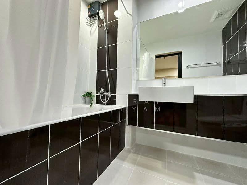 Ladda Condo View, Chon Buri (Pattaya), Cherm Chom Phon Road, Si Racha, Chon Buri (Pattaya), 1 Bedroom, 35 sqm, Condo For Sale, by Puttirat Kleebyam, 500559609 - DDproperty.com