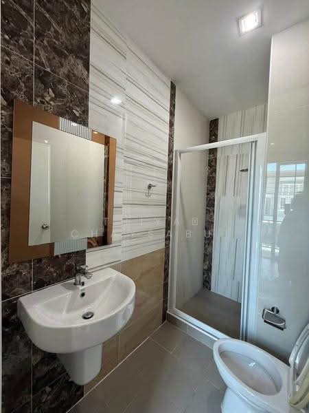 Golden Town Sathorn, Bangkok, Kanlapaphruek Road, Bangkhuntien, Chom Thong, Bangkok, 4 Bedrooms, 200 sqm, Townhouse For Rent, by Thiya​ Chaysabut, 500559645 - DDproperty.com
