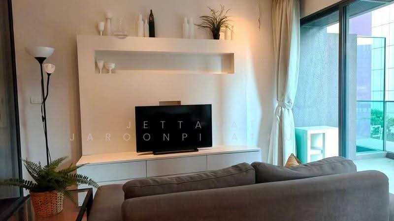 Noble Remix, Bangkok, 772 Soi Sukhumvit 36, Sukhumvit Road, Khong Tan, Khlong Toei, Bangkok, 1 Bedroom, 54 sqm, Condo For Rent, by Jettapat Jaroonpipatkun, 500559646 - DDproperty.com