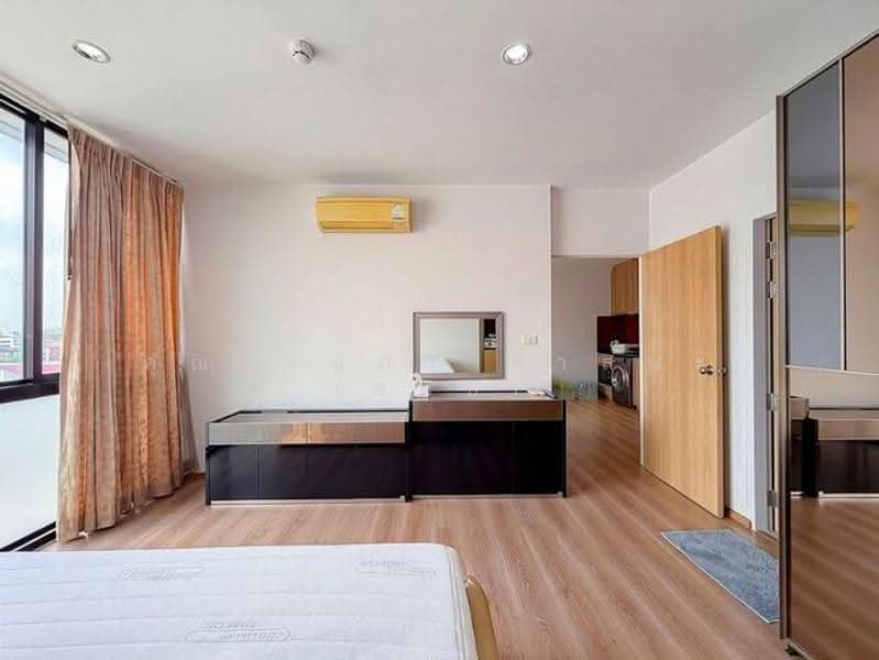 The Issara Ladprao, Bangkok, 296 Ladpao Road, Jom Phon, Chatuchak, Bangkok, 1 Bedroom, 52 sqm, Condo For Rent, by คุณรุ่งนภา ศาสนะ (ออย), 500559653 - DDproperty.com