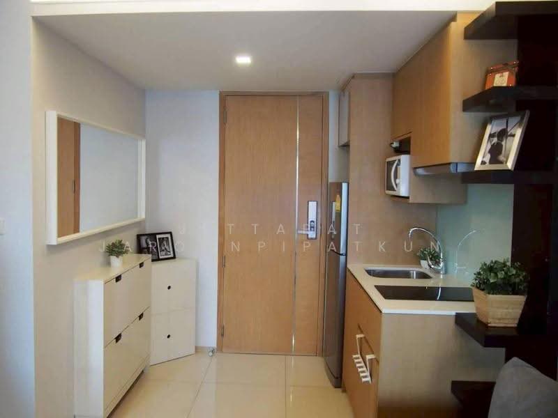 Socio Ruamrudee, Bangkok, Soi Ruamruedee 2, Lumphini, Pathum Wan, Bangkok, 1 Bedroom, 35 sqm, Condo For Rent, by Jettapat Jaroonpipatkun, 500559680 - DDproperty.com