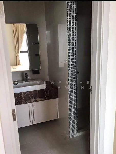 Fuse Sathorn-Taksin, Bangkok, Krung Thon Buri Road, Bang Lam Phu Lang, Khlong San, Bangkok, 1 Bedroom, 28 sqm, Condo For Rent, by Praewpakar Soontawong, 500559686 - DDproperty.com