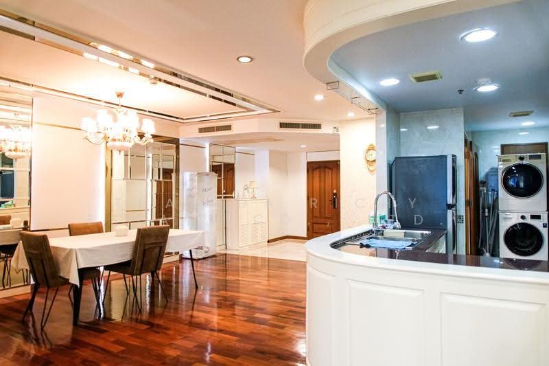 Las Colinas, Bangkok, Sukhumvit 21 Road, Khlongtoei Nua, Watthana, Bangkok, 2 Bedrooms, 187 sqm, Condo For Rent, by Thanida Richy Estate Co., Ltd., 500559694 - DDproperty.com