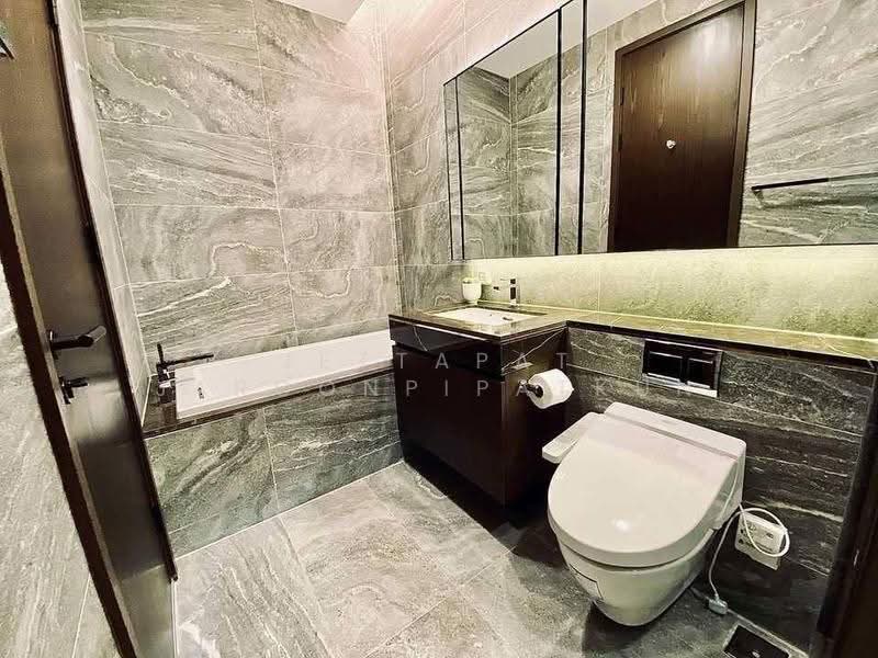 The Esse Sukhumvit 36, bangkok, Soi Sukhumvit 36, Sukhumvit Road, Phra Kanong, Khlong Toei, Bangkok, 1 Bedroom, 39 sqm, Condo For Sale, by Jettapat Jaroonpipatkun, 500559704 - DDproperty.com